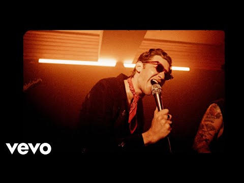 Beach Weather - Hardcore Romance (Official Video)