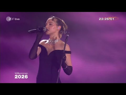 Lina (Sängerin) Larissa Strahl „The Fate of Ophelia“ -ZDF Willkommen 2026 -31.December 2025(Hamburg)