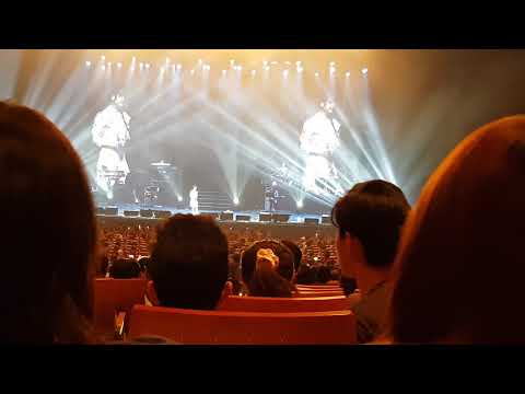 191207 IU "Love, Poem" Tour in SG - 마음 (Heart)