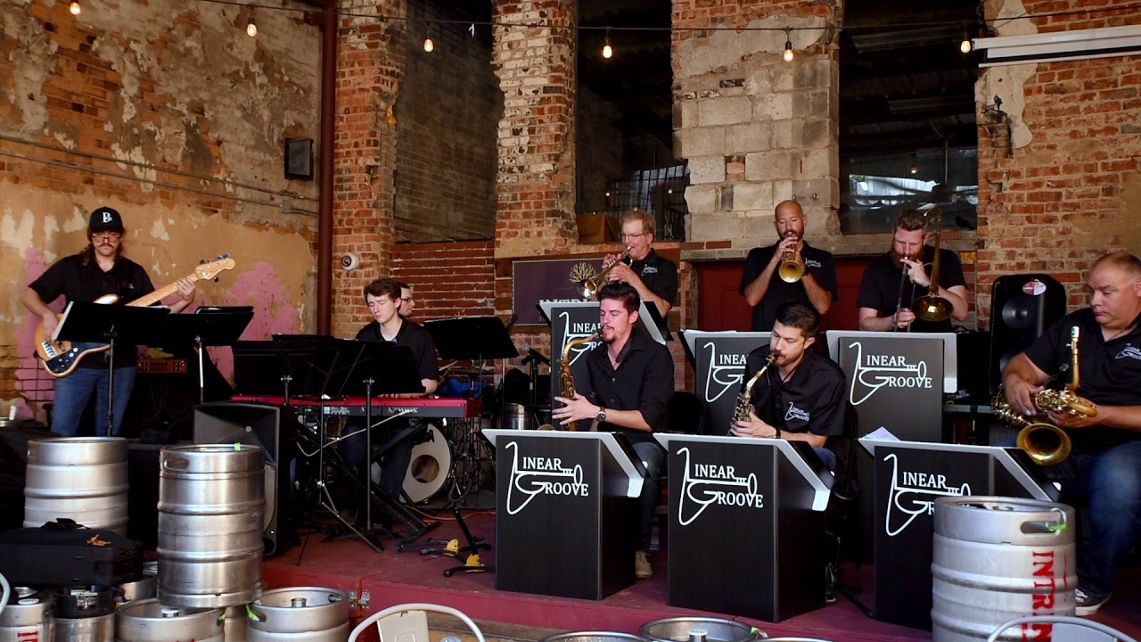 Promotional video thumbnail 1 for Jazz Saxophonist, Ken Snow