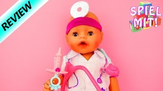 Baby Born Doktor Set mit Stethoskop, Spritze und Gipsfuß | Puppen Junge als Arzt verkleidet | Demo