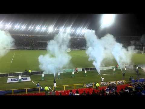 "Salida Millos Nov-2013" Barra: Comandos Azules • Club: Millonarios • País: Colombia