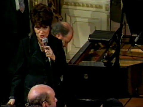 DiFilm - Virginia Luque - Todavía puedo (1996)