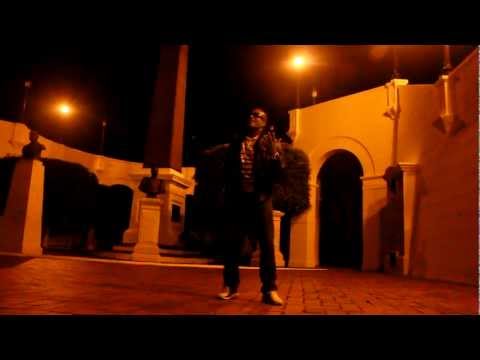 El Vladi - Dame Un Poco Amor