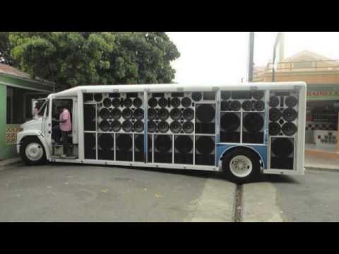 The 3 Infadels - PussyHole