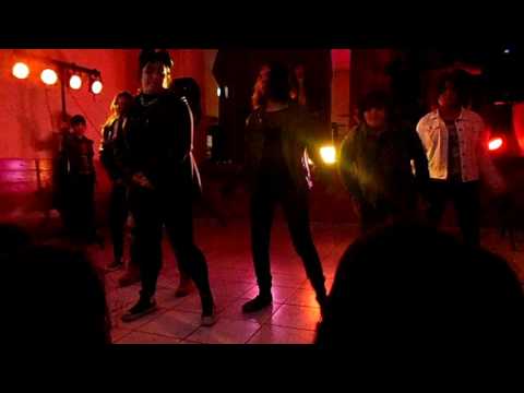 방탄소년단 BTS - Silver Spoon 뱁새 (Baepsae )The New Queens Debut