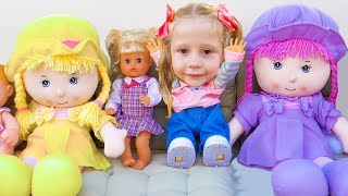 Настя играет в прятки с куклами Настя играет в прятки с куклами
