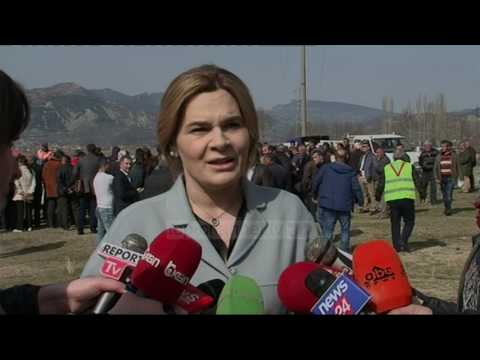 Kryemadhi zbulon strategjinë: Shafran, në vend të kanabisit - Top Channel Albania - News - Lajme