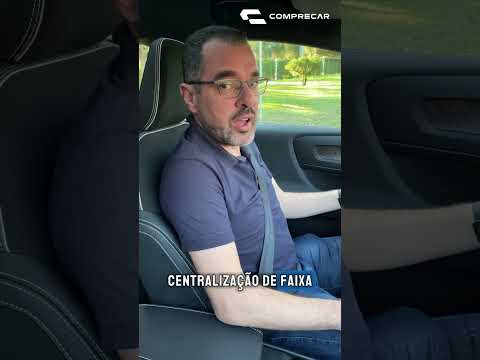 Volvo EC40: Pilot assist