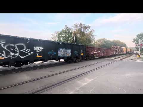 Royalston Golden Hour #2: ED495 Roars Uphill W/ Friendly Engineer Piloting a B40 & Pink Elephant ❤️