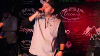 Filip Mota con Efe Frans cantando "Eres mi Bless" en De Copas (Descarga) Filip Mota con Efe Frans cantando "Eres mi Bless" en De Copas (Descarga)