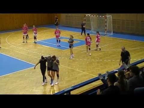 První poločas utkání TJ Sokol Poruba - SHK Veselí n.M. 1. kolo