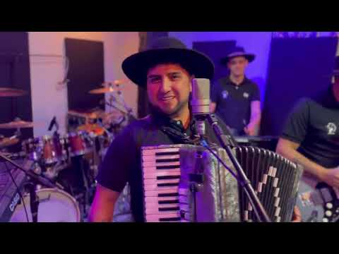 Ya es tiempo nena _ contramarca _ río pico chubut