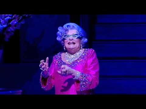 All About Me Broadway B-Roll (Dame Edna Everage & Michael Feinstein)