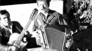 Los Cadetes De Linares - El Soltero