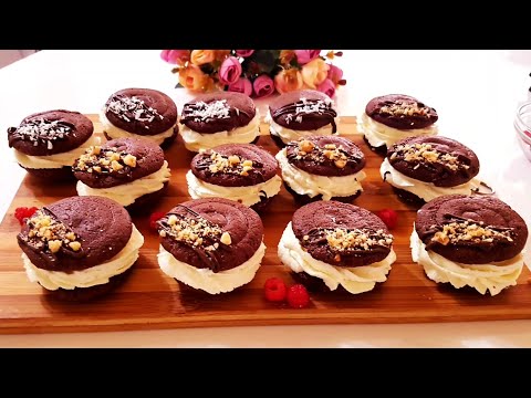 Delicious chocolate cookies.