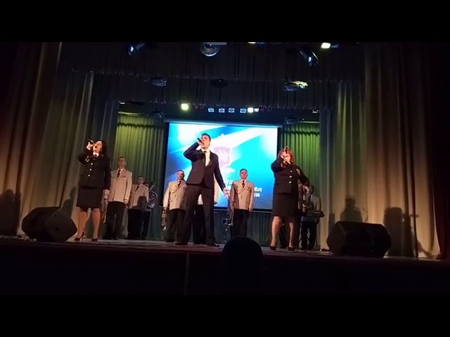 Эчке эшләр хезмәткәрләре көне белән котлап