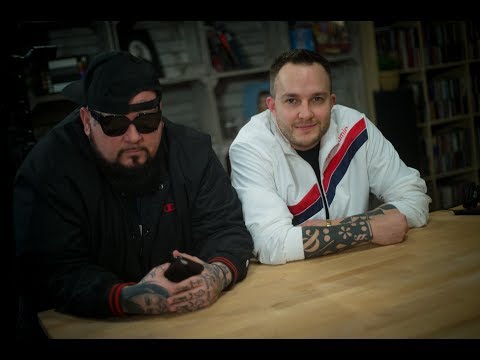 CZERWONA KARTKA PODCAST 4: Ten Typ Mes - Czerwona Kartka Podcast