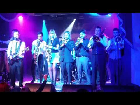 Interskalactic with their cover of Outkasts Hey Ya at the Belfast Empire 27.2.16