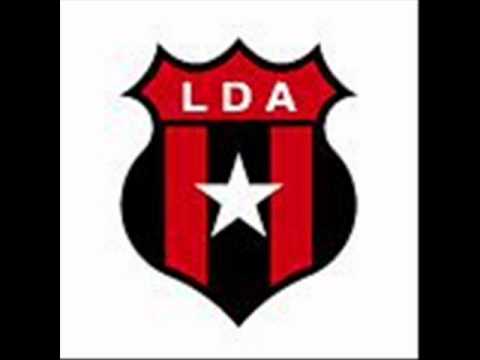 "Salta Rojinegro" Barra: La 12 &bull; Club: Alajuelense