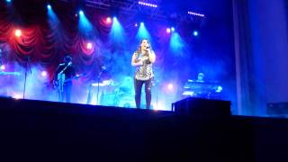 Sam Bailey - And I Am Telling You (13 Feb 2015)