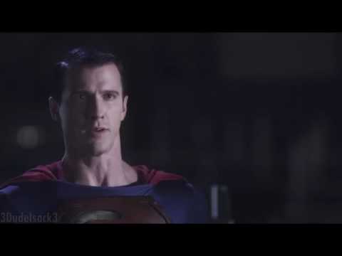 Batman disst Superman 😂