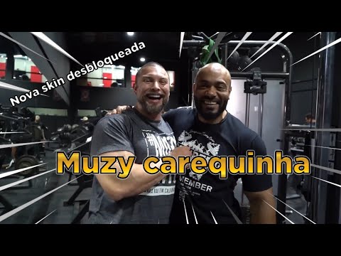 Muzy ficou careca !!