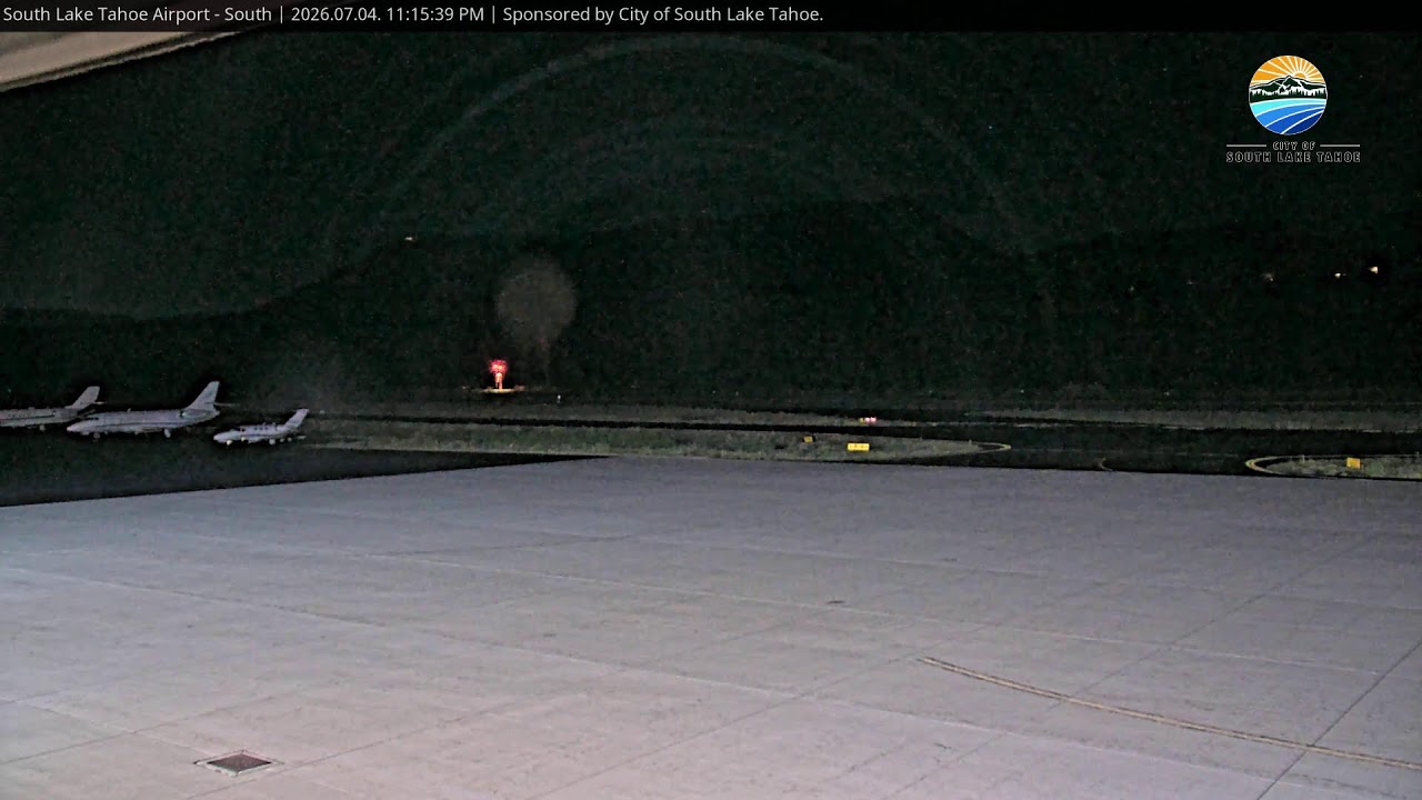 Live webcam view of Airport Runway & Mountain Backdrop