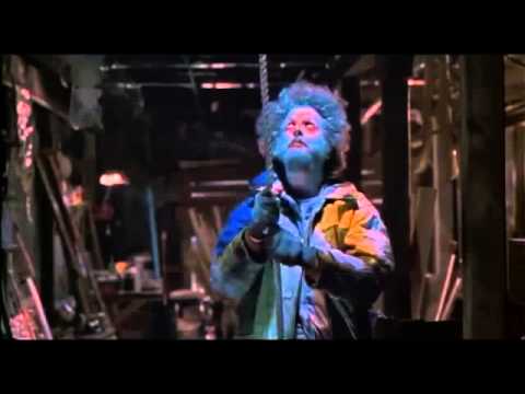 evde tek basina cok eylenceli