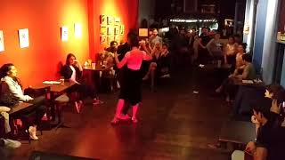 Daniela Belén y Diego Braude - 23/4/2019 - Milonga del Pez Cañón 1/3