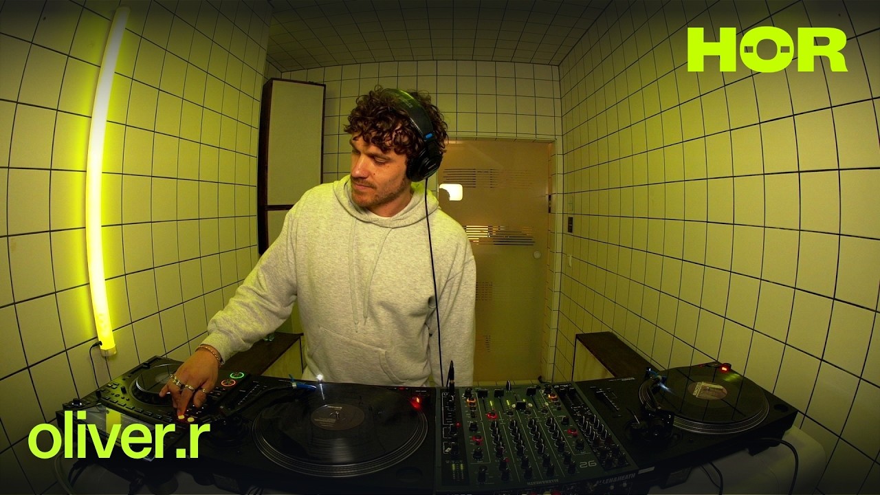 Oliver.r - HÖR