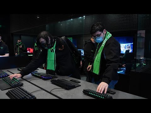 Where to buy tech and gaming gifts in Seattle - New Day NW