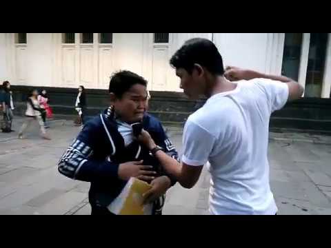 ANAK KECIL Di PALAK PREMAN..!! BEGINI CARANYA HADAPI PREMAN..!!!