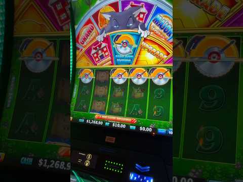 4 Buzzsaws On Huff N Even More Puff Slot! #slots #casino #slots #jackpot #slotmachine #bonus