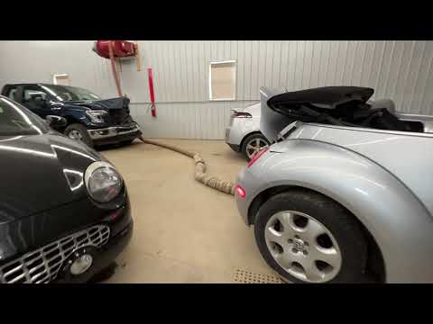 FOR SALE - 23C0256 - 2003 VOLKSWAGEN BEETLE - 2.0L ENGINE