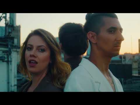 NIEBO ZŁOTE CI OTWORZĘ - Adam Bałdych / Kari Sál / Piotr Odoszewski