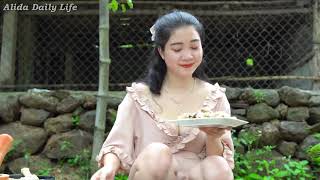 Download lagu Alida made the shredded chicken porridge with chicken drumsticks with a simple - cooking survival mp3