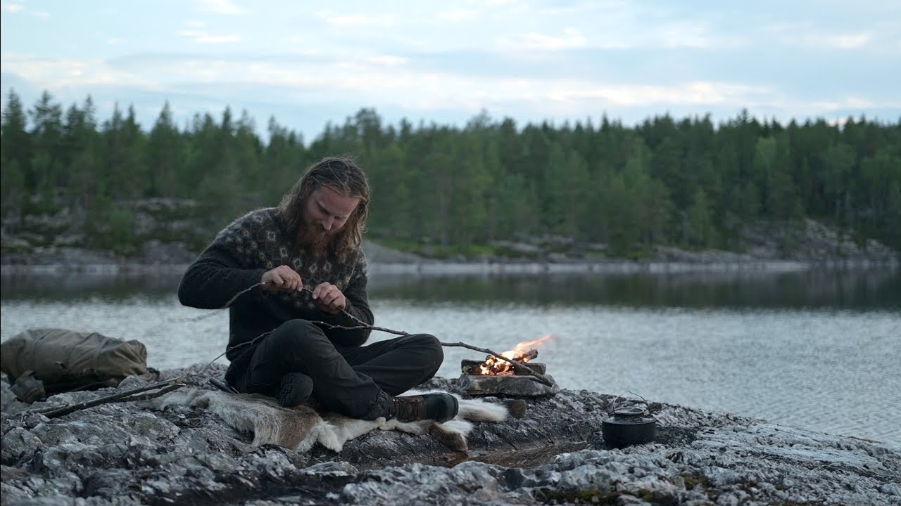 Solo bushcraft trip - 3 camps, fishing, hiking, canvas lavvu, chaga, fatwood, homemade axe and knife