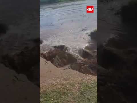Fortes chuvas fazem açude se romper no Rio Grande do Norte #shorts