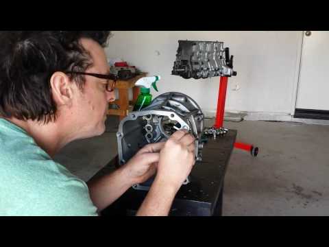 22re 1995 toyota pickup  Rebuild w56 transmission Section A (Part 25)