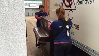Piano deliver