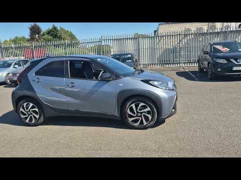 Toyota Aygo X 1.0LTR 5DR X DESIGN**LOW MILEAGE** - Image 2