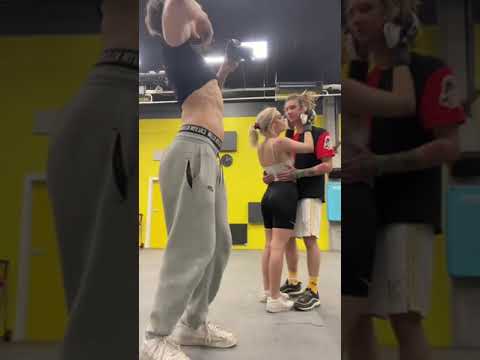 A wy robicie sobie zdjęcia na siłowni? #shorts #siłownia #gym #dredziarz