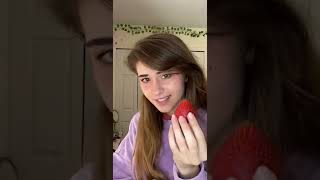 Download lagu meet my OTHER sister mp3