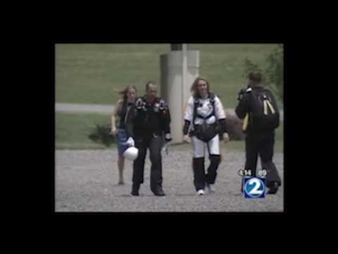 Christi Lowe News Video | Tandem Parachute Jump | Military | 491-4180