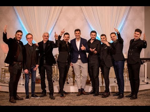 Gabriel Dumitru  & Formula 9 -  Femeia, femeia ea e lacatul si cheia