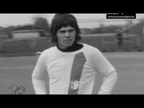 Training des 1.FC Magdeburg vor Europapokal-Halbfinale gegen Sporting Lissabon im April 1974
