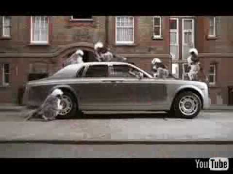 Lady Sovereign   Love Me Or Hate Me  MTV Closed Captioned