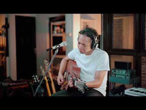 DI SINI DI BATAS KOTA INI - TOMMY J PISA | FELIX IRWAN