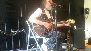 Roland Van Campenhout live (Médiathèque de Douchy Les Mines)